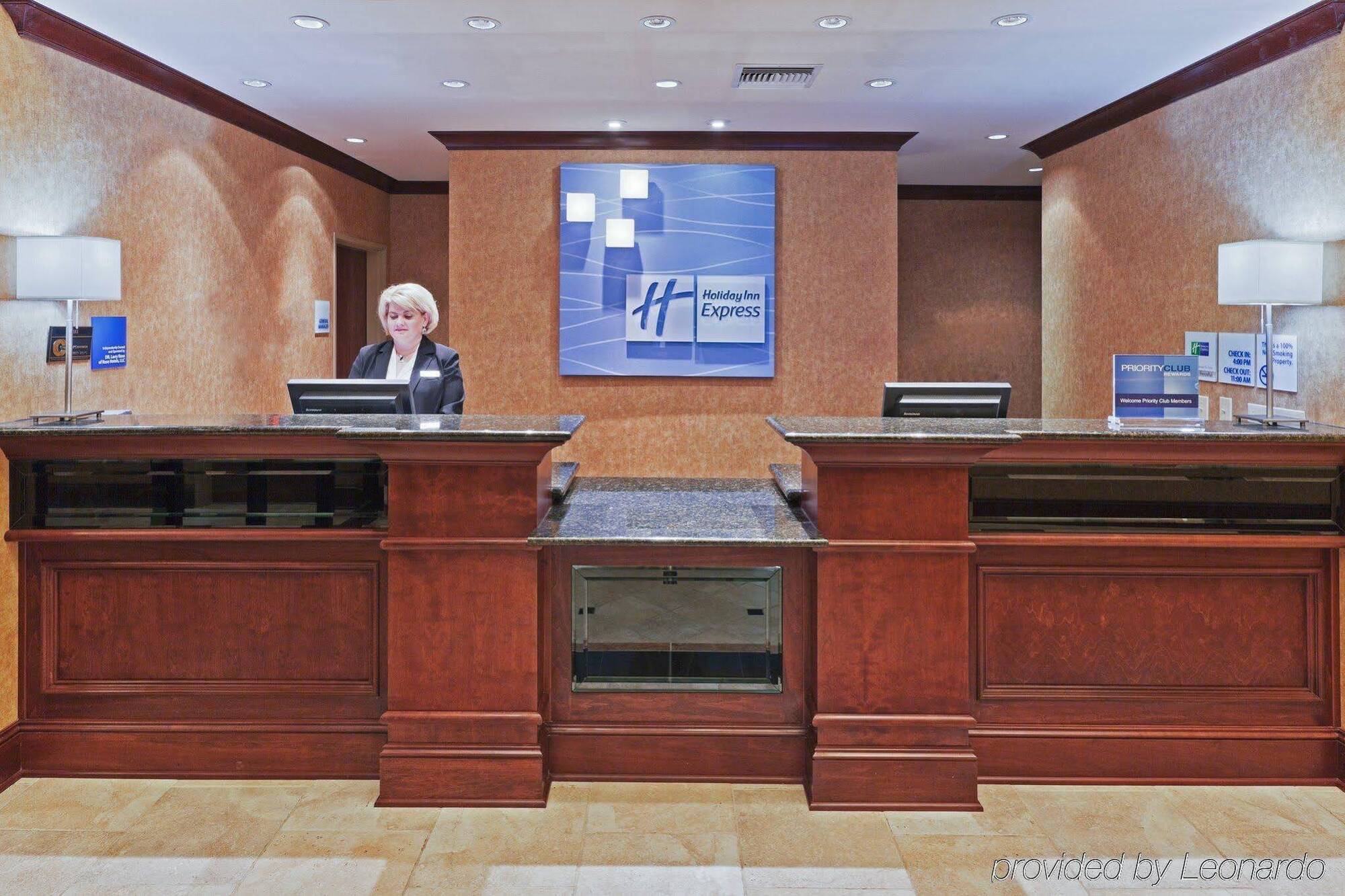 Holiday Inn Express & Suites Poteau By Ihg מראה חיצוני תמונה